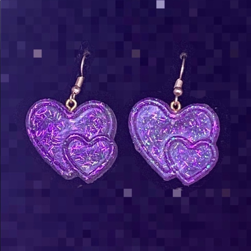 Fun resin earrings - Picture 1 of 2